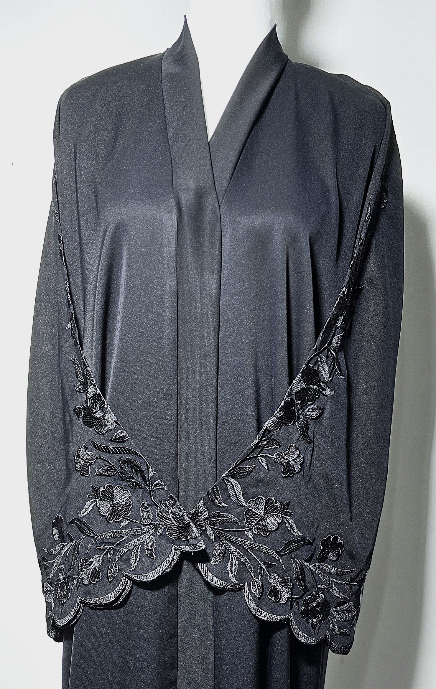 Mira Abaya - Elegant Modest Wear | Velora